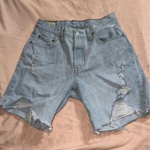 Levi’s Bermuda baggy shorts